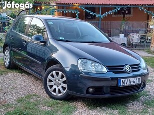 Volkswagen Golf V 1.9 PD TDI Trendline