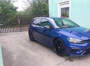 Volkswagen Golf VII 2.0 TSI R 4Motion DSG Magya...