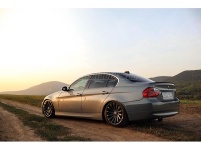 BMW 330i E90