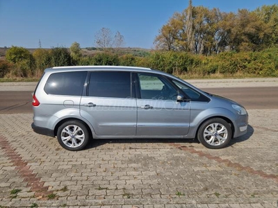 FORD GALAXY 2.0 TDCi Champions Ghia [7 személy]