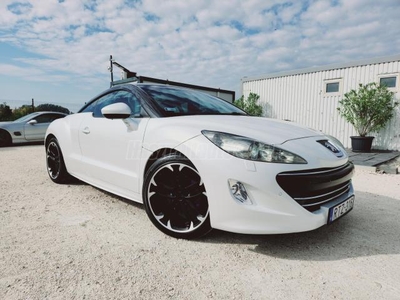 PEUGEOT RCZ 1.6 THP VEZETETT SZERVIZKÖNYV!! NAVI!!