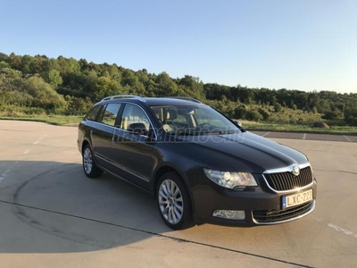 SKODA SUPERB 2.0 CR TDI Elegance DSG MEGKÍMÉLT ÁLLAPOTBAN