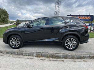 Eladó Lexus NX