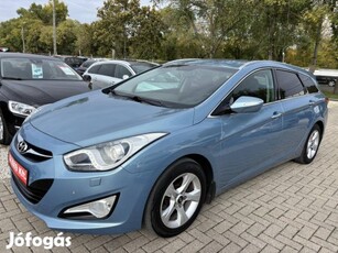 Hyundai I40 1.7 CRDi HP Premium Teljes szervizm...