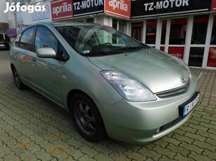 Toyota Prius 1.5 HSD (Automata)