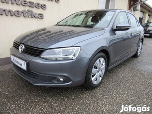 Volkswagen Jetta 1.2 TSI Trendline 113 Ezer Km....