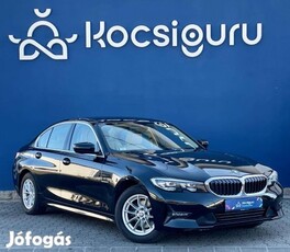 BMW 320d (Automata) / Mo-i!/ 106eKm!/ Vezetett...