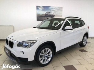 BMW X1 sdrive20d (Automata) Navi!Xenon!Tolatóra...