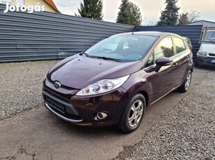 Ford Fiesta 1.4 Colourline Friss műszaki !