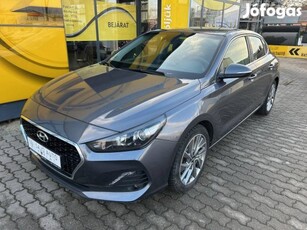 Hyundai I30 Fastback 1.4 T-GDi Comfort Launch E...