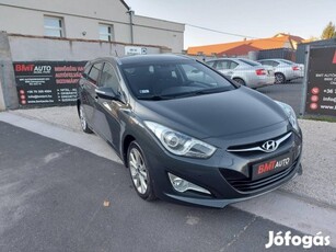 Hyundai I40 1.7 CRDi LP Premium szervízkönyves....