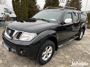 Nissan Navara 4WD Double 2.5D Platinum EURO5 MA...