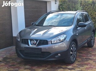 Nissan Qashqai 2.0 Tekna 4WD CVT Vezetett szerv...