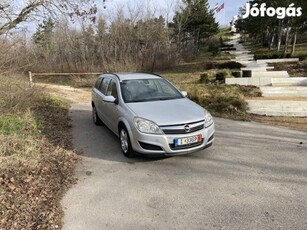 Opel Astra H Caravan 1.9 CDTI Essentia