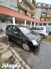 Opel Meriva /sérült/