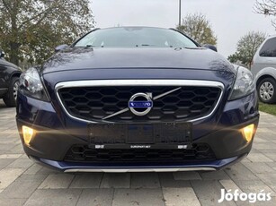 Volvo V40 Cross Country 2.0 D [D2] Ocean Race 1...