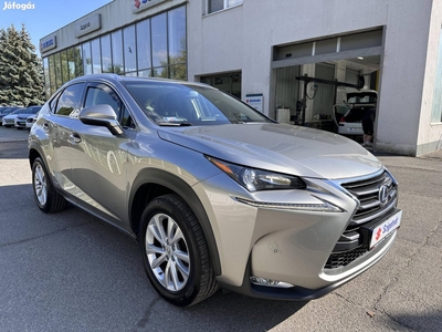 Lexus NX 300h Executive Special Edition CVT AWD...