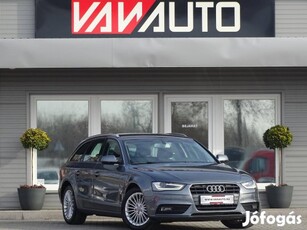 AUDI A4 Avant 2.0 TDI Digit-Szervízkönyv-Xenon'...