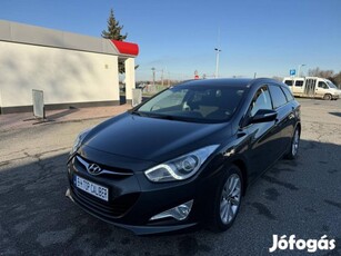 Hyundai I40 1.7 CRDi HP Premium igazolt km.korm...