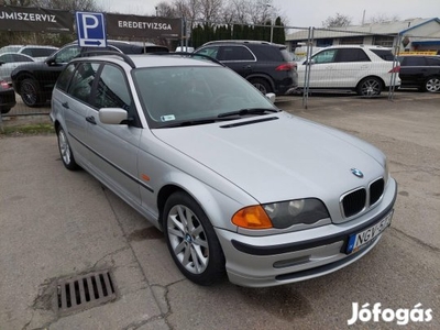 BMW 318i Touring (Automata)