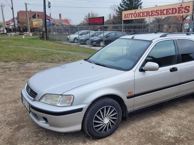 Honda Civic 1.6i LS Aerodeck Sok műszaki!