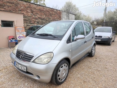 Megkímélt Mercedes A 140 benzines