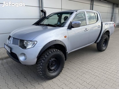 Mitsubishi L 200 Pick Up 2.5 D DC Invite EURO5...