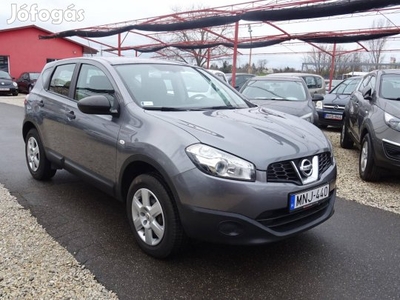 Nissan Qashqai 1.6 Visia Magyarországi 71.700 km