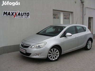 Opel Astra J 1.6 Sport Tempomat+Félbőr+2 Zónás...