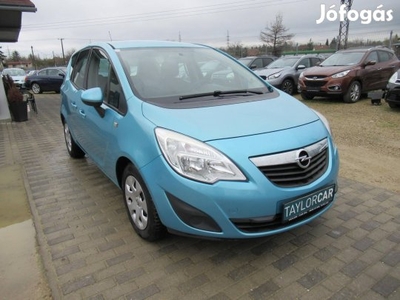 Opel Meriva B 1.4 Selection / Szervizkönyv / HO...