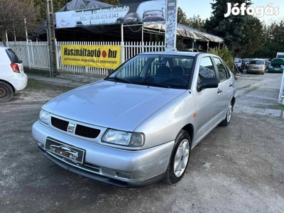 SEAT Cordoba 1.4i CLX