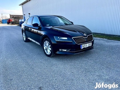 Skoda Superb 1.8 TSI Ambition Áfás ár!