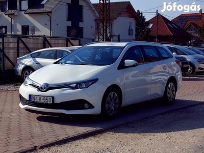 Toyota Auris 1.6 Active Trend+ Foglalózva!!!