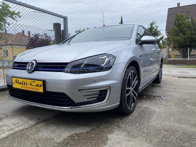 VOLKSWAGEN GOLF VII 1.4 TSI GTE Plug-In-Hybrid DSG VEZETETT SZERVIZFÜZET!!97000KM