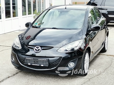 MAZDA Mazda 2