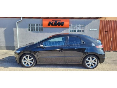 HONDA CIVIC 1.8 Sport