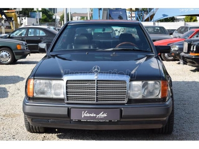 MERCEDES-BENZ E 300 Akció C124 AMG felni Manuális