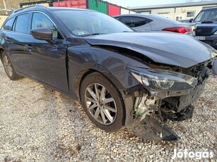 Mazda 6 Sportkombi 2.2 CD AWD Revolution Plus (...