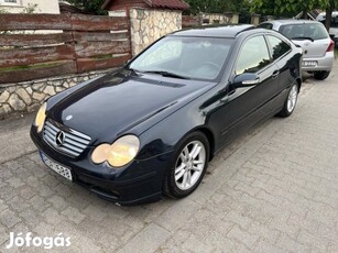 Mercedes-Benz C 180 Sportcoupe Dupla Panoráma T...