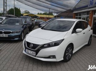 Nissan Leaf Acenta 40kWh (Automata) 29.568 KM !...