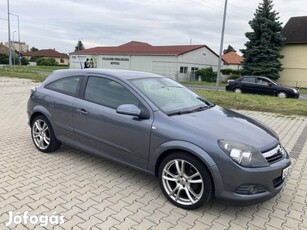 Opel Astra H 1.6 GTC Enjoy friss műszaki. szerv...