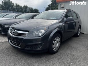 Opel Astra H Caravan 1.4 Essentia Klíma! Vonóho...