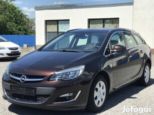 Opel Astra J Sports Tourer 1.6 Sport +Gyárifest...