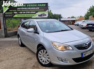 Opel Astra J Sports Tourer 1.7 CDTI Cosmo