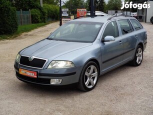 Skoda Octavia Combi 1.9 PD TDi Elegance DSG BI-...