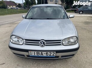 Volkswagen Golf IV 1.6 (Automata)