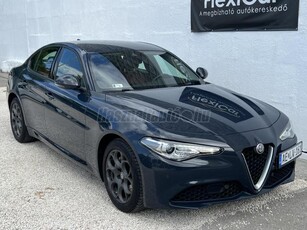 ALFA ROMEO GIULIA 2.0 Super (Automata) Vezetett szervízkönyv!!!