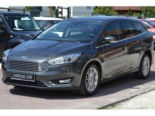 FORD FOCUS 1.5 TDCI Titanium KEVÉS KM!MAGASAN FELSZERELT!