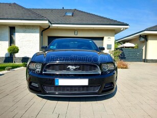 FORD MUSTANG Fastback 3.7 V6 (Automata) Bőr! Shaker HIFI! 2DB Gyári kulcs! MEGŐRZÖTT állapot! Példás előélet!!