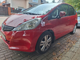 HONDA JAZZ 1.4 Elegance CVT